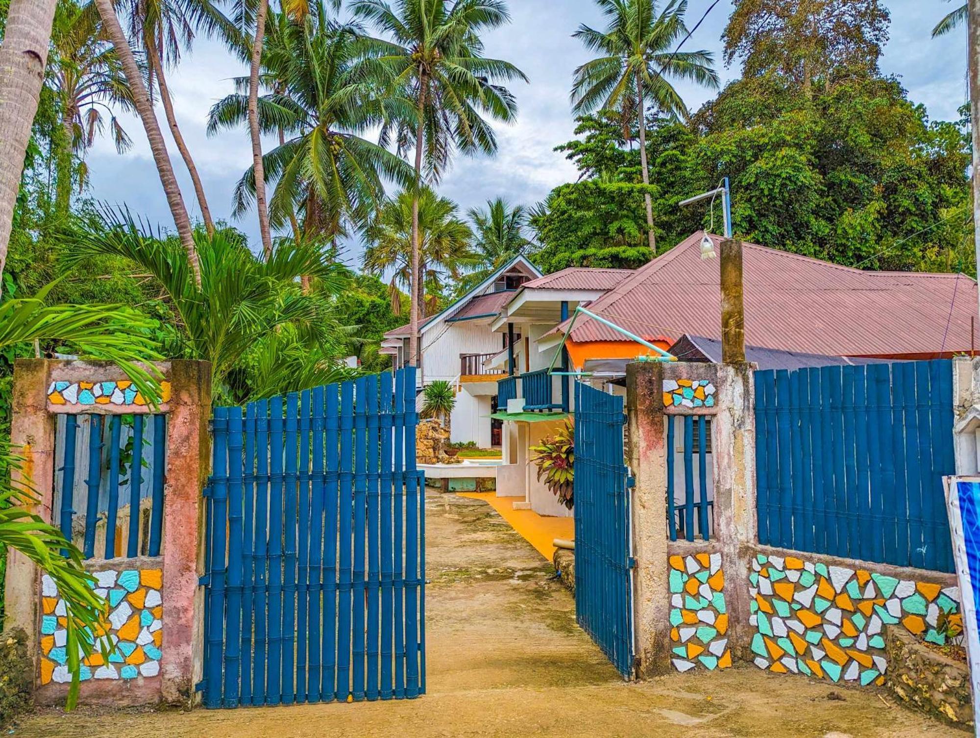Czar'S Place Siquijor Exterior foto